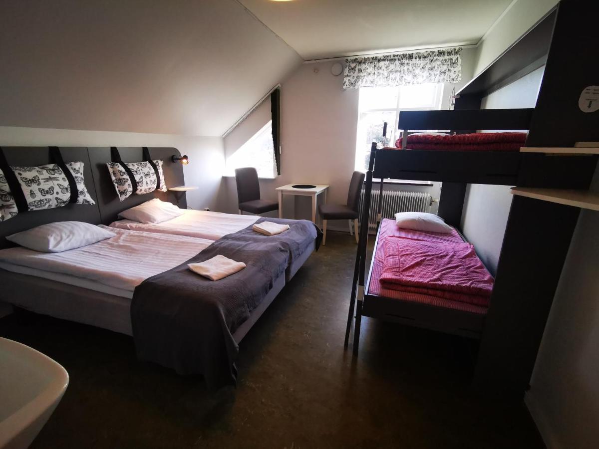 Ahus B&B Och Vandrarhem エクステリア 写真