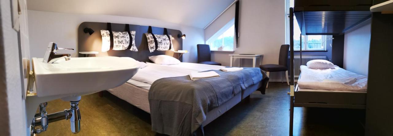Ahus B&B Och Vandrarhem エクステリア 写真